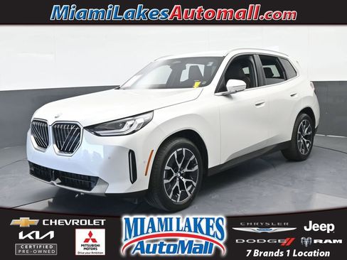 Used 2025 BMW X3 xDrive30i w/ M Sport Package image 1