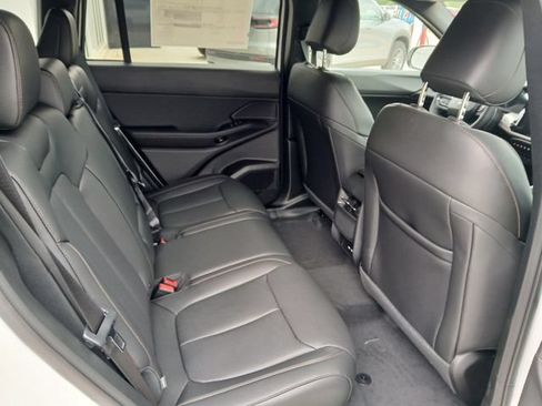 New 2026 Jeep Cherokee Limited AWD/4WD image 23