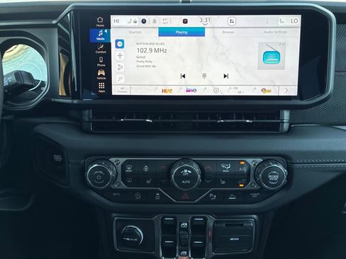 New 2026 Jeep Wrangler Rubicon w/ Safety Group image 18