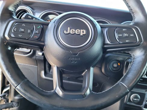 Used 2022 Jeep Gladiator Sport image 22