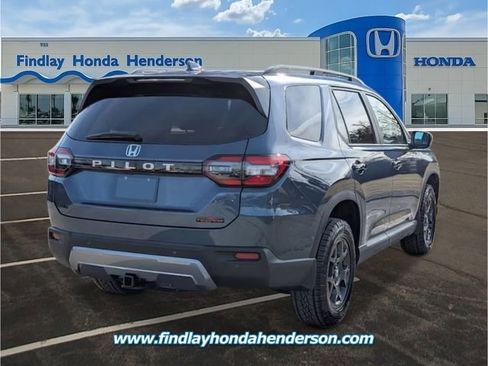 New 2026 Honda Pilot TrailSport image 5