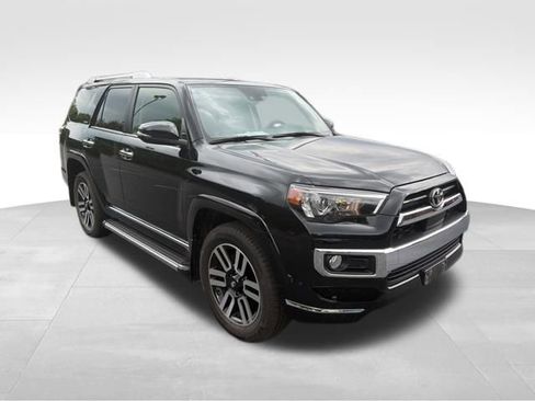 Used 2020 Toyota 4Runner Limited AWD/4WD image 3