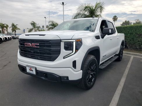 New 2026 GMC Sierra 1500 Elevation w/ Elevation Premium Package image 2