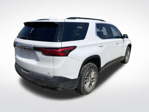Used 2023 Chevrolet Traverse LT image 7