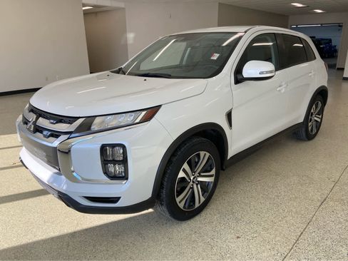 Used 2024 Mitsubishi Outlander Sport SE image 10