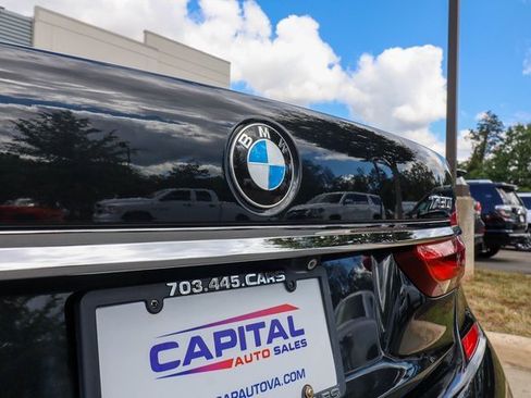Used 2017 BMW 750i xDrive image 33