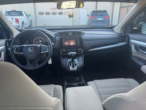Used 2017 Honda CR-V LX image 7