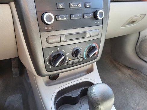 Used 2005 Chevrolet Cobalt Sedan image 9