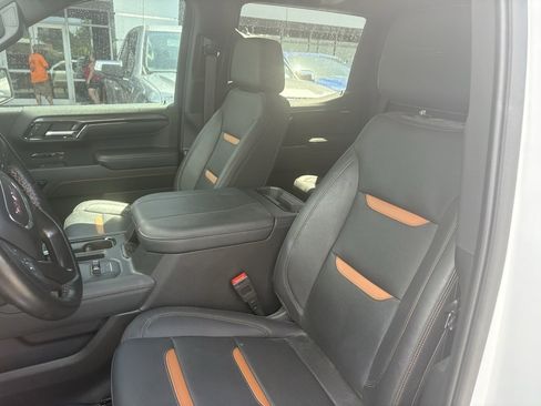 Used 2023 GMC Sierra 1500 AT4 w/ AT4 Premium Package image 18