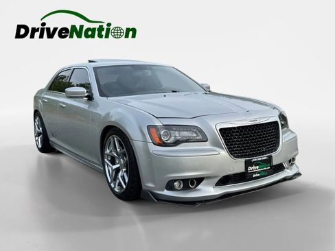 Used 2012 Chrysler 300 SRT8 RWD image 3