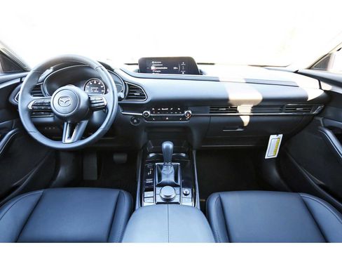 Certified 2025 MAZDA CX-30 AWD 2.5 S w/ Preferred Package image 7