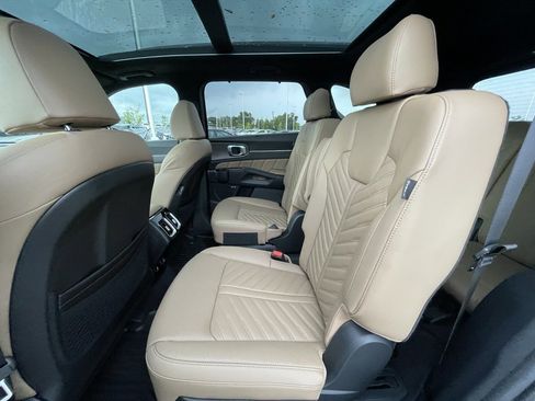 New 2026 Kia Sorento SX Prestige w/ Olive Brown Leather Package image 28