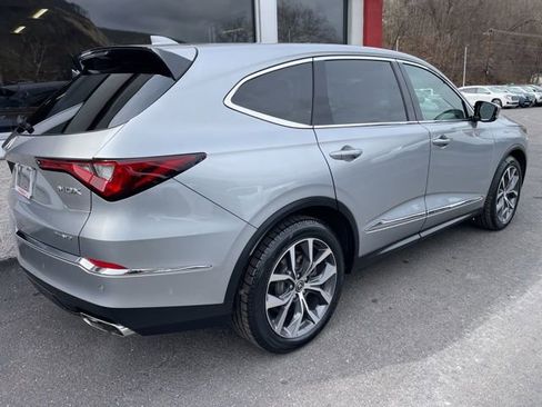 Used 2024 Acura MDX SH-AWD w/ Technology Package image 6