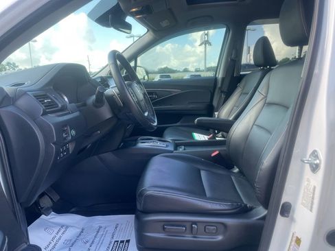 Used 2023 Honda Ridgeline RTL-E image 11