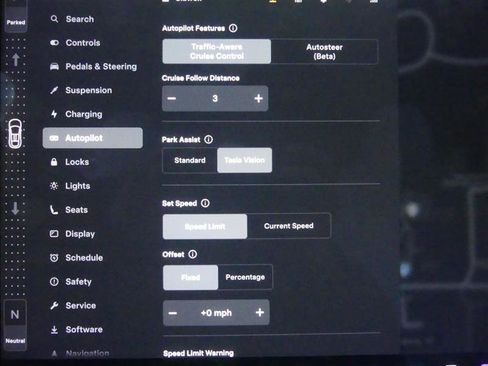 Used 2022 Tesla Model X image 17