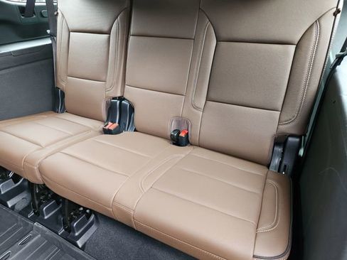 New 2026 Chevrolet Suburban High Country AWD/4WD image 25