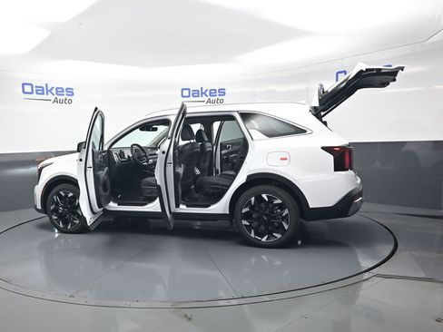 New 2026 Kia Sorento EX FWD image 60