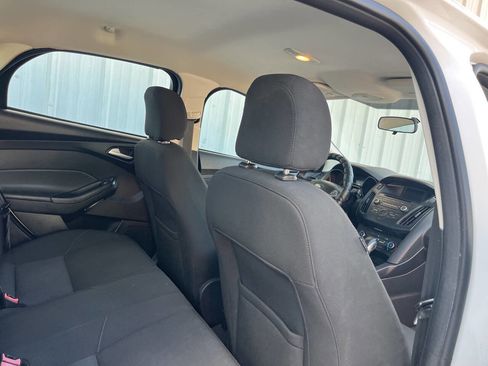 Used 2015 Ford Focus SE image 14