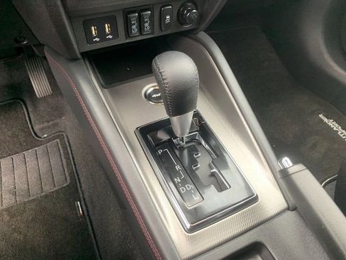Used 2025 Mitsubishi Outlander Sport AWD image 23