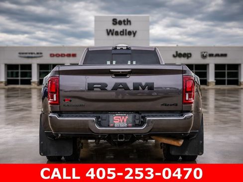 Used 2025 RAM 3500 Laramie AWD/4WD image 6