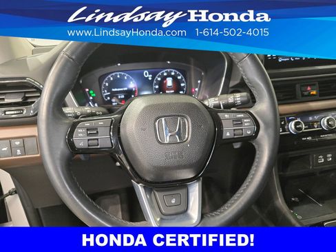 Certified 2023 Honda Pilot Elite image 19