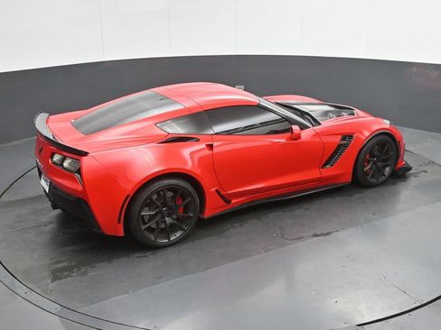Used 2016 Chevrolet Corvette Z06 w/ 3LZ Preferred Equipment Group RWD image 32