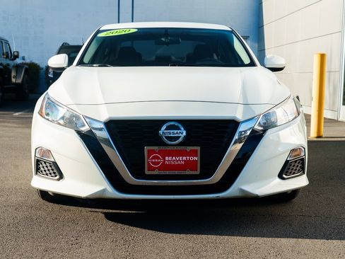 Used 2020 Nissan Altima 2.5 S image 2