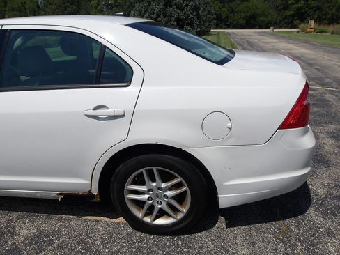 Used 2012 Ford Fusion S image 31