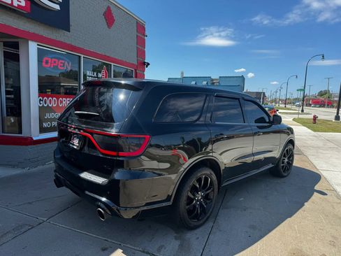 Used 2019 Dodge Durango R/T w/ Blacktop Package AWD/4WD image 3