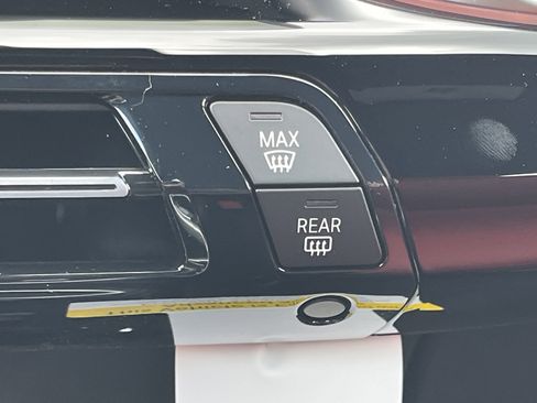 New 2025 BMW X1 xDrive28i w/ Convenience Package image 6