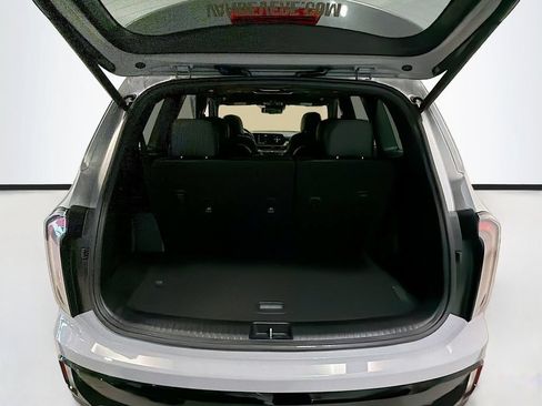 Used 2024 Kia Telluride EX X-Line AWD/4WD image 42