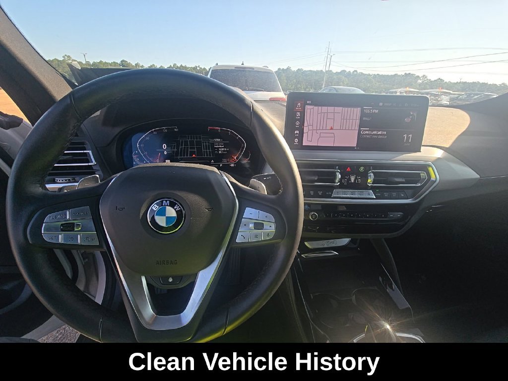 Used 2025 BMW X4 xDrive30i w/ Premium Package AWD/4WD image 4