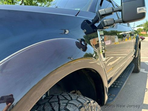Used 2022 Ford F250 Lariat w/ Tremor Off-Road Package AWD/4WD image 24