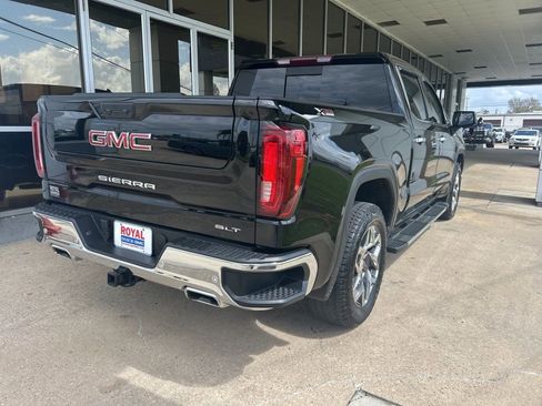 Used 2025 GMC Sierra 1500 SLT image 5