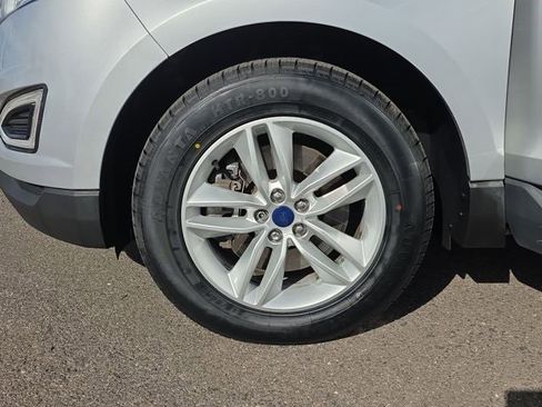 Used 2017 Ford Edge SEL image 10