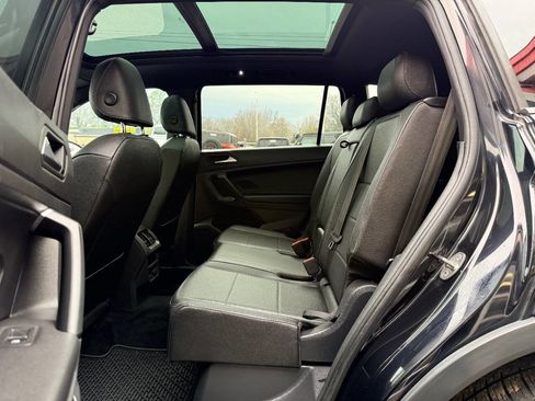 Used 2019 Volkswagen Tiguan SEL Premium R-Line image 29