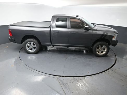 Used 2017 RAM 1500 Express w/ Express Value Package AWD/4WD image 49