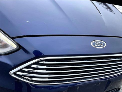 Used 2016 Ford Focus Titanium image 23