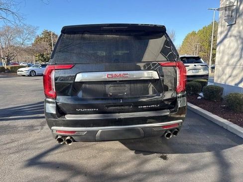 Used 2023 GMC Yukon Denali image 3