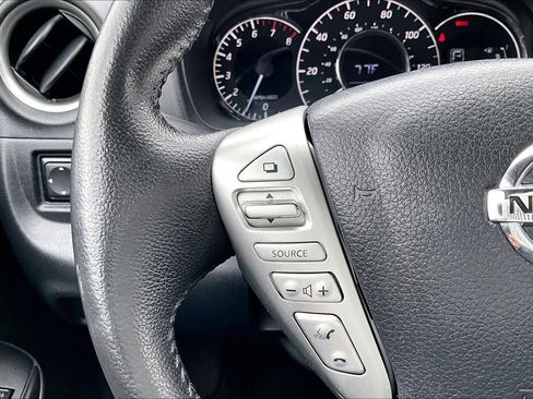 Used 2017 Nissan Versa Note SV image 24