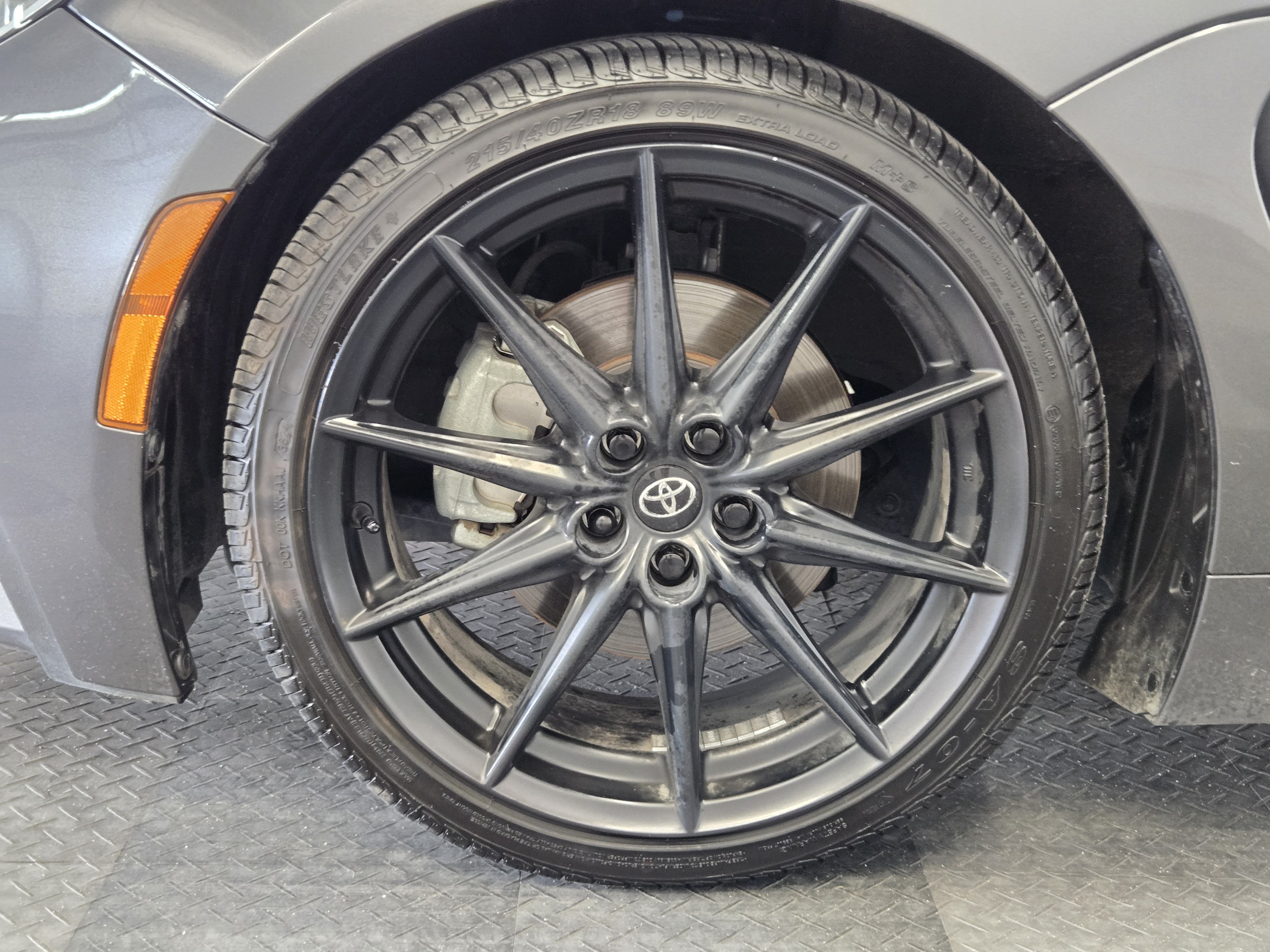 Used 2023 Toyota GR86 Premium RWD image 10