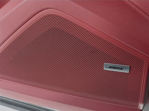 Used 2022 Porsche Cayenne Coupe image 12