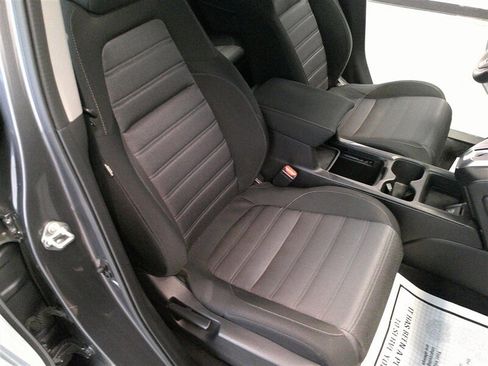 Used 2018 Honda CR-V LX image 24