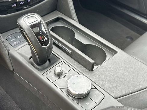 Used 2019 Cadillac CT6 Luxury w/ Driver Awareness Package AWD/4WD image 32