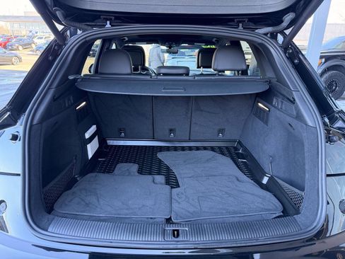 Used 2020 Audi Q5 2.0T Titanium Premium Plus w/ Premium Plus Package image 40