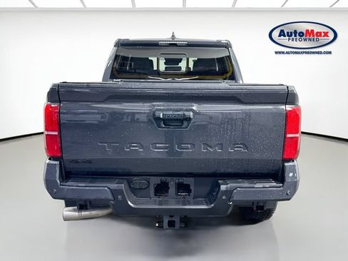 Used 2024 Toyota Tacoma TRD Off-Road w/ TRD Off Road Upgrade Package AWD/4WD image 7