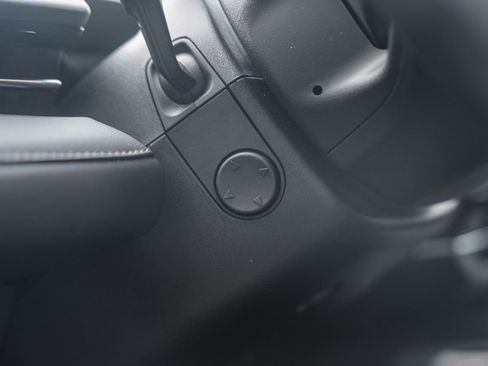 Used 2024 Lincoln Nautilus Reserve w/ Jet Appearance Package (87T) image 44