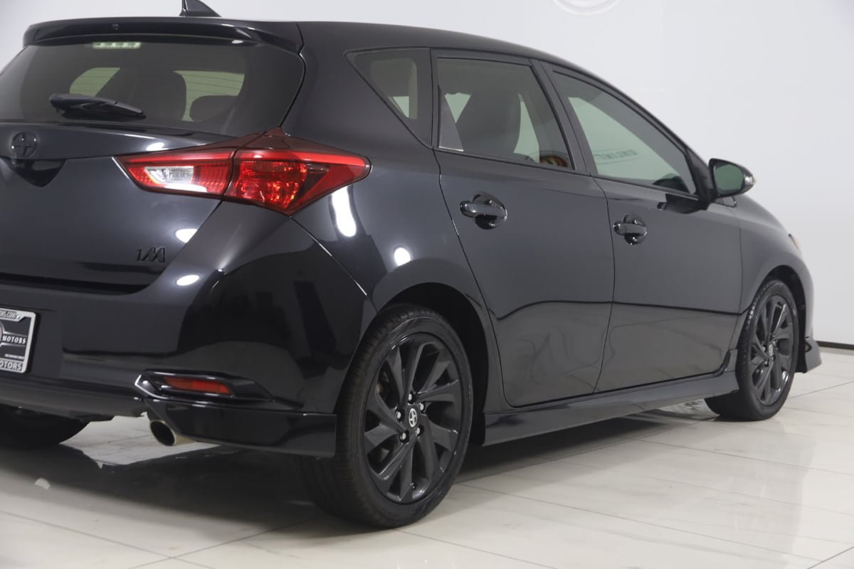 Used 2016 Scion iM FWD image 33