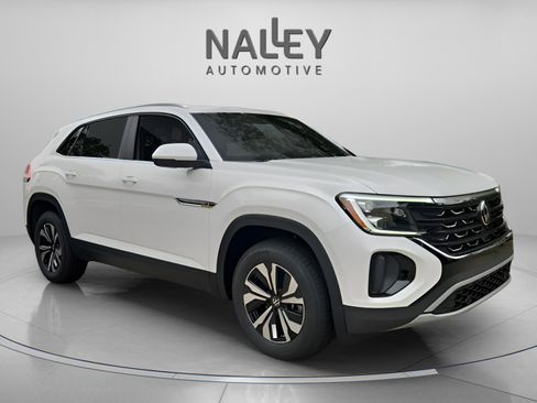 New 2026 Volkswagen Atlas Cross Sport SE image 8