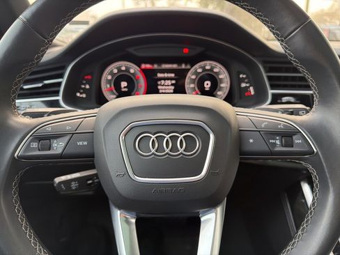 Used 2025 Audi Q7 3.0T Premium Plus image 14